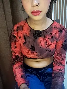 Candyy crushh online show from April 2026 05:46:01 PM