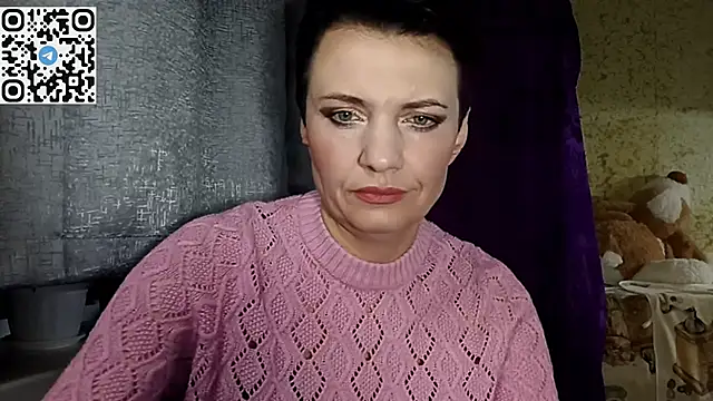 HotMamaQueen234 online show from April 2026 07:14:01 PM