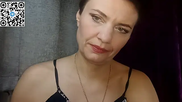 HotMamaQueen234 online show from April 2026 07:19:02 PM