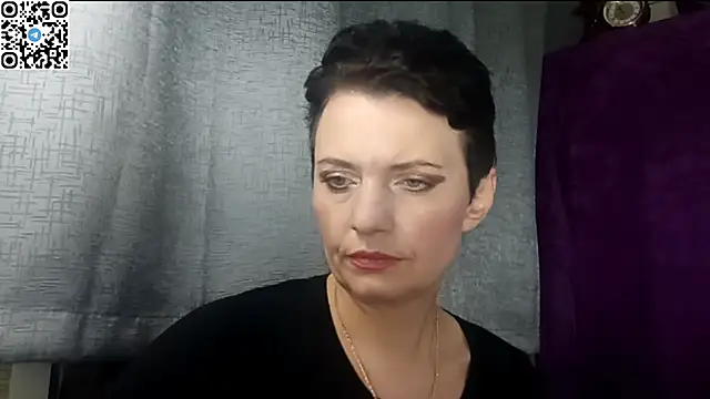 Snapshot of HotMamaQueen234 chatting on May 2026 07:40:02 PM HotMamaQueen234 online show from May 2026 07:40:02 PM