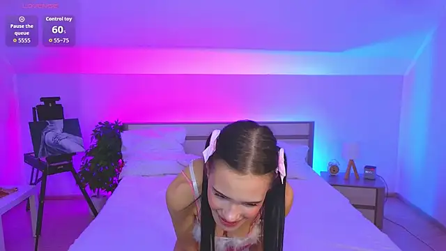 Snapshot of Deibora chatting on April 2026 11:00:02 AM Deibora online show from April 2026 11:00:02 AM