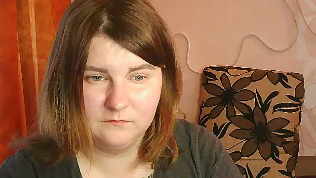 Snapshot of Minisstra chatting on April 2026 04:15:02 PM Minisstra online show from April 2026 04:15:02 PM