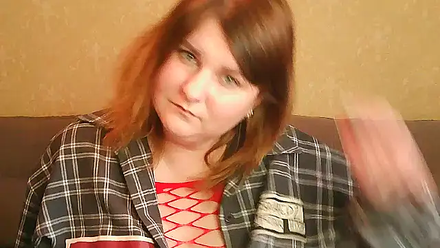Snapshot of Minisstra chatting on April 2026 01:16:01 PM Minisstra online show from April 2026 01:16:01 PM