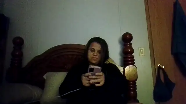 Snapshot of Celestee6969 chatting on March 2026 02:04:01 AM Celestee6969 online show from March 2026 02:04:01 AM