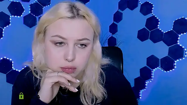 aria blaze  online show from April 2026 08:48:01 AM