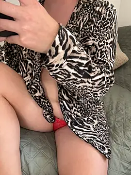 franci 22 online show from March 2026 10:53:02 AM