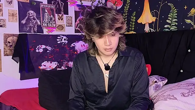 Snapshot of Noah_blackwood chatting on April 2026 11:25:01 AM Noah blackwood online show from April 2026 11:25:01 AM