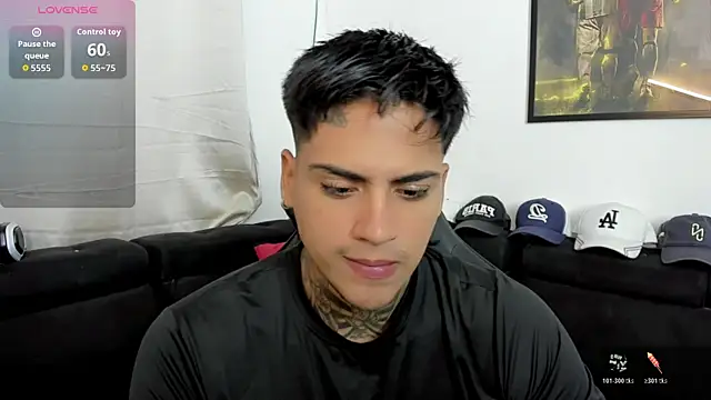 Snapshot of sweetlatinoboy chatting on March 2026 12:05:03 PM sweetlatinoboy online show from March 2026 12:05:03 PM