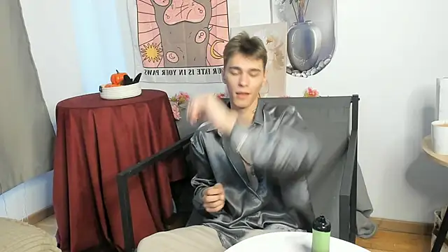 Shadow blink online show from March 2026 12:11:01 PM