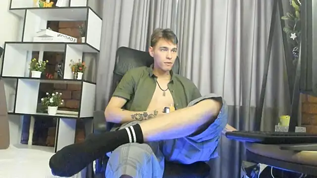 Shadow blink online show from April 2026 12:28:02 PM