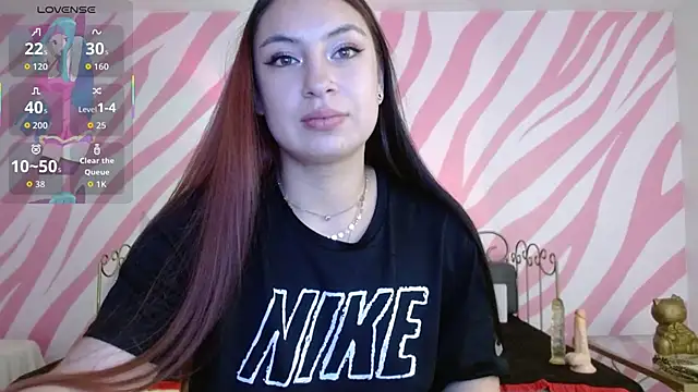 Snapshot of Scarlet_queen4 chatting on March 2026 01:22:02 PM Scarlet queen4 online show from March 2026 01:22:02 PM