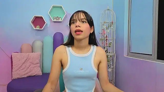 Isaa Skinny online show from March 2026 03:33:02 AM