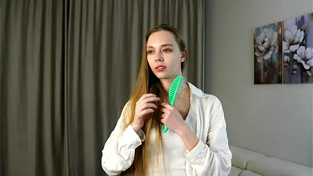 HermaFrain online show from April 2026 07:36:01 PM