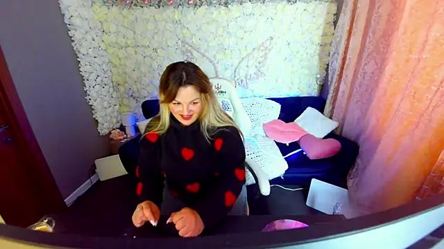 AlissyaGrayy online show from April 2026 01:28:01 PM