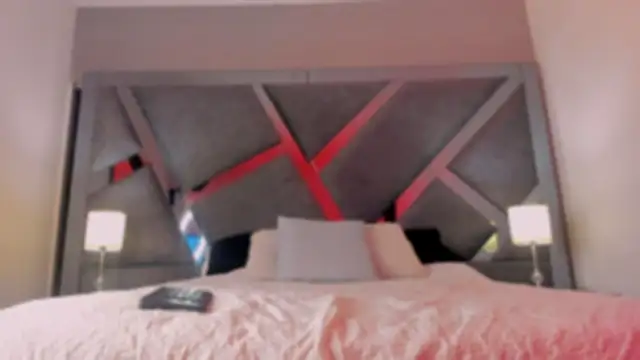 Snapshot of AuroraWishes chatting on March 2026 07:30:01 PM AuroraWishes online show from March 2026 07:30:01 PM