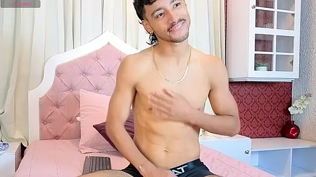 alexis stonne online show from April 2026 07:31:02 PM