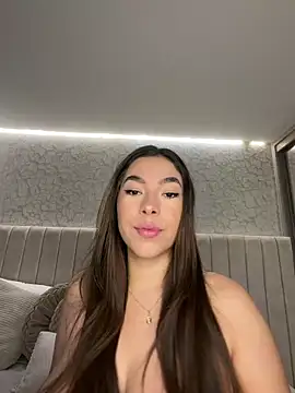 Snapshot of DannaMarshall chatting on May 2026 11:29:01 AM DannaMarshall online show from May 2026 11:29:01 AM