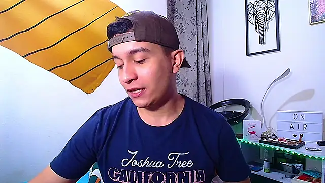 Max Parkerr online show from March 2026 03:26:01 PM