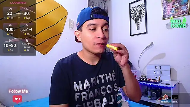 Max Parkerr online show from April 2026 03:20:02 PM