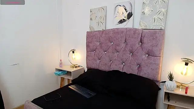 Snapshot of Yoshua_Smith chatting on April 2026 08:20:02 PM Yoshua Smith online show from April 2026 08:20:02 PM