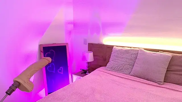 Snapshot of Amber_Palmer chatting on March 2026 08:30:01 PM Amber Palmer online show from March 2026 08:30:01 PM