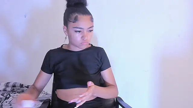 Alaia2 online show from April 2026 12:00:02 PM