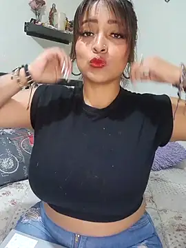 Sarah-917 online show from April 2026 11:32:01 AM