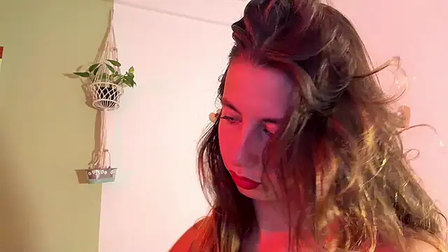 Julieta Jol online show from July 2026 02:45:02 PM