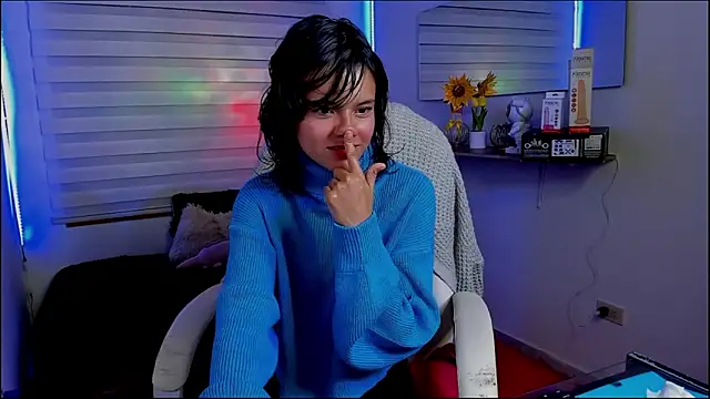 Clawdeen Hot online show from April 2026 06:19:01 AM