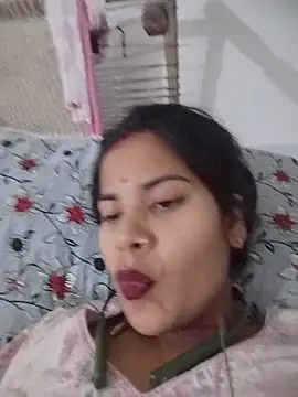 Pallavi cute online show from June 2026 06:19:02 PM