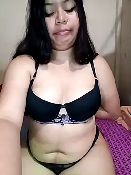 Snapshot of Nessa_0 chatting on March 2026 05:41:02 AM Nessa 0 online show from March 2026 05:41:02 AM