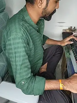 Snapshot of mavin_ chatting on July 2026 04:39:33 PM mavin online show from July 2026 04:39:33 PM