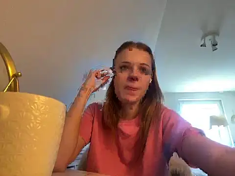 SophiaWestend online show from April 2026 12:35:02 PM