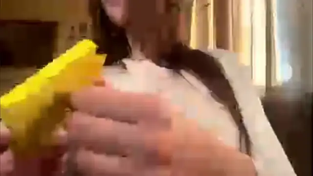 Snapshot of HelenaBargo chatting on March 2026 05:13:01 AM HelenaBargo online show from March 2026 05:13:01 AM