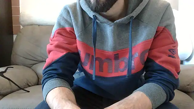 Snapshot of AmicisegretiITA chatting on April 2026 11:11:01 AM AmicisegretiITA online show from April 2026 11:11:01 AM