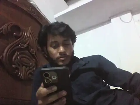 Snapshot of koushik10 chatting on April 2026 01:05:01 PM koushik10 online show from April 2026 01:05:01 PM