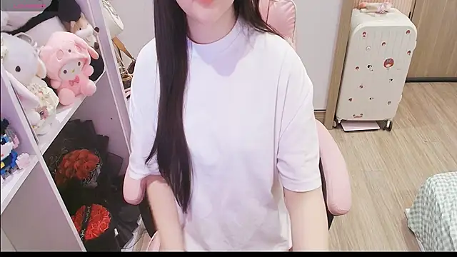 Snapshot of Nana_Chu chatting on April 2026 11:38:02 AM Nana Chu online show from April 2026 11:38:02 AM