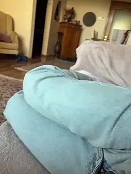 Emirr10 online show from March 2026 02:55:01 PM