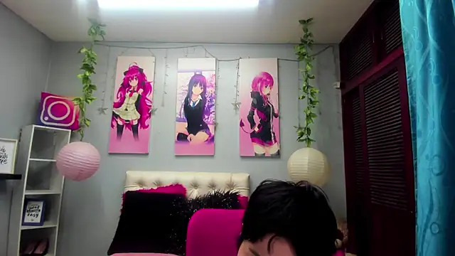 princess yuli online show from July 2026 12:44:01 PM