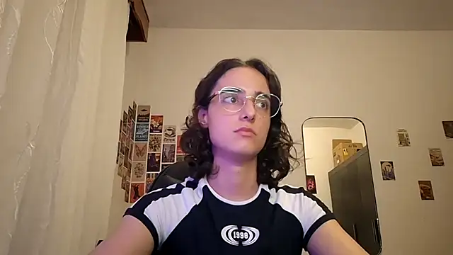 Snapshot of SanjuanaEytchison chatting on April 2026 10:40:02 PM SanjuanaEytchison online show from April 2026 10:40:02 PM