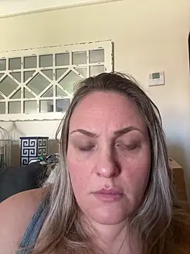 Snapshot of 1SexyQueen chatting on March 2026 06:07:01 PM 1SexyQueen online show from March 2026 06:07:01 PM