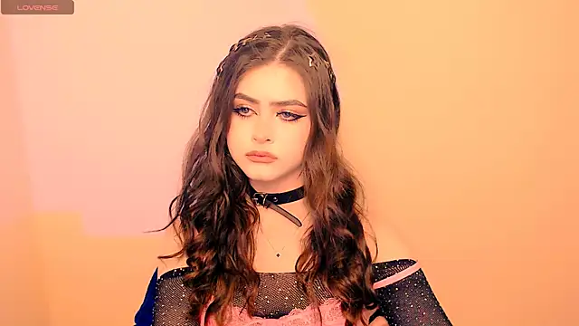 Snapshot of _LunnaBelle_ chatting on March 2026 09:16:02 PM LunnaBelle online show from March 2026 09:16:02 PM