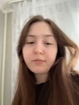 Snapshot of charmingggirl chatting on April 2026 09:26:02 AM charmingggirl online show from April 2026 09:26:02 AM