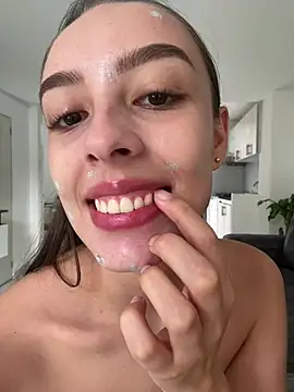 Lauren Storm online show from July 2026 02:13:02 PM