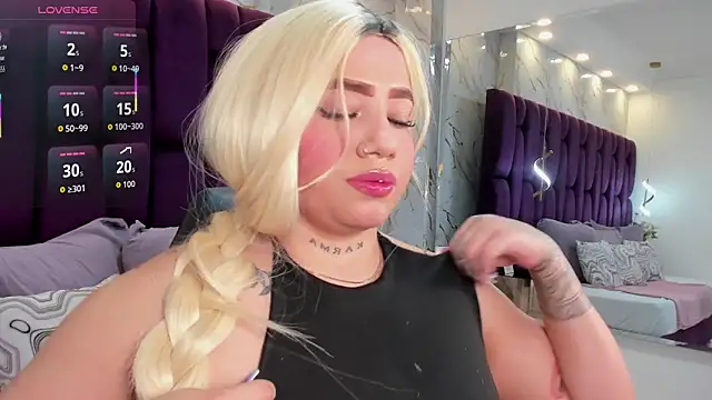 milamonroyy online show from April 2026 04:24:02 AM