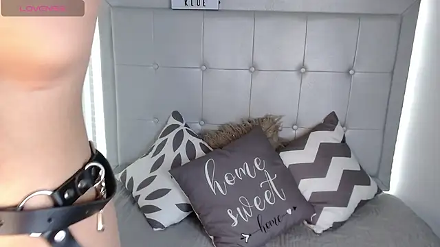 Snapshot of Kloe__watson chatting on April 2026 06:08:02 PM Kloe watson online show from April 2026 06:08:02 PM