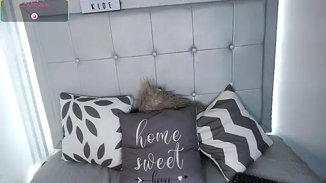 Snapshot of Kloe__watson chatting on April 2026 09:20:01 PM Kloe watson online show from April 2026 09:20:01 PM