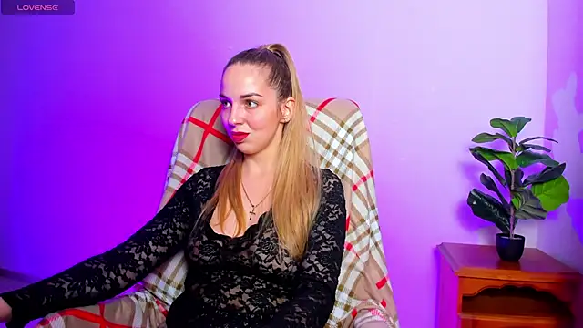 Snapshot of Alexandracandy chatting on March 2026 01:17:01 PM Alexandracandy online show from March 2026 01:17:01 PM