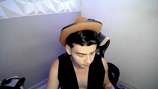 Snapshot of Mathias_twinkk chatting on April 2026 04:50:02 AM Mathias twinkk online show from April 2026 04:50:02 AM