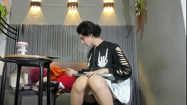 Snapshot of Emmyy_Fantasy chatting on March 2026 12:27:02 PM Emmyy Fantasy online show from March 2026 12:27:02 PM